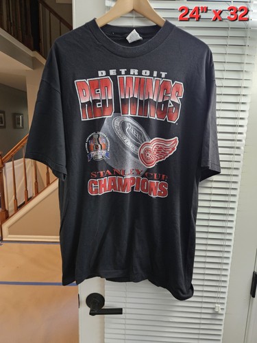 Vintage 1997 deroit red wings - red,